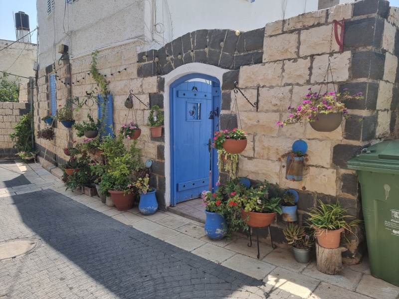 סמטה בכפר כמא